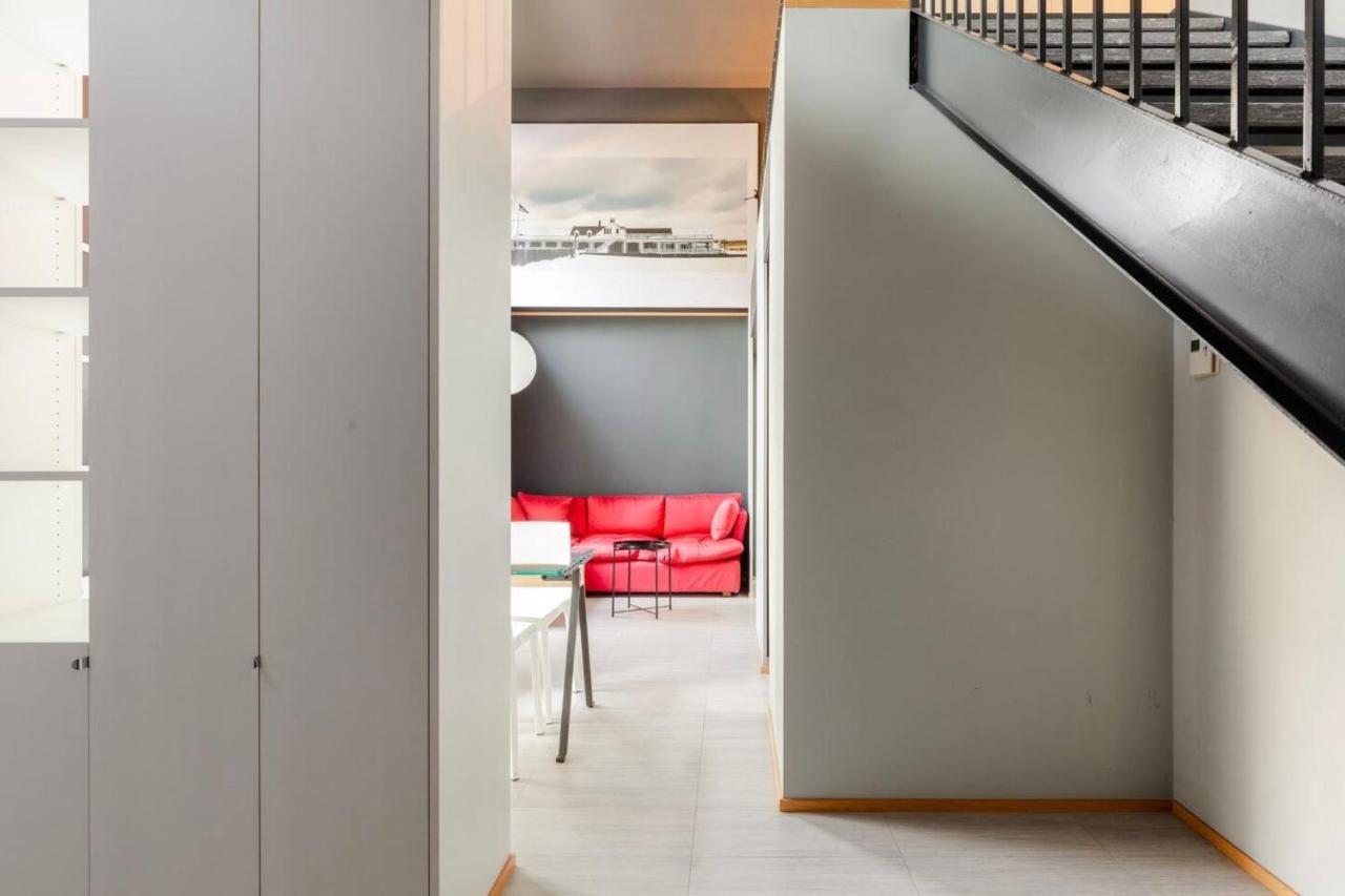 Design Spacious Loft In Navigli - Hosted By Sweetstay Milan Luaran gambar